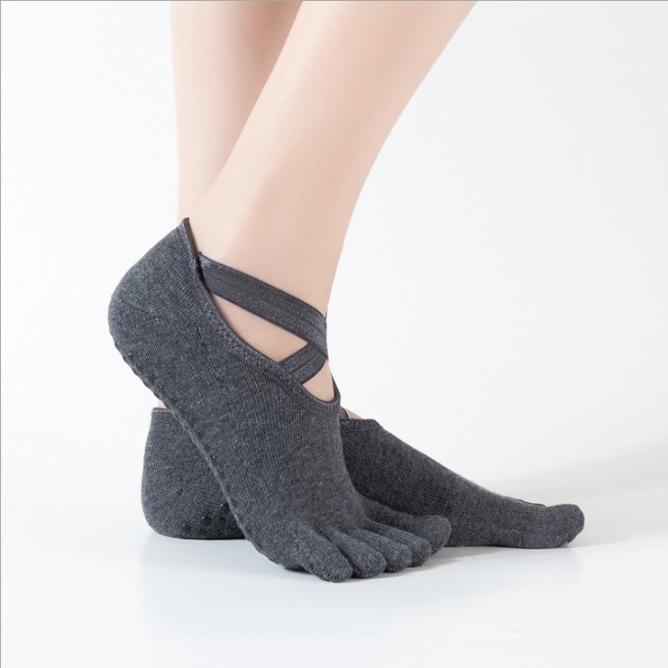 Professional Ballet Dance Floor Socks Non-slip Yoga Toe Socks Halter Socks